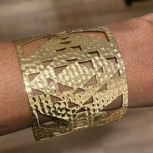 Gold Tribal Cut-Out Bangle - Hammered Finish